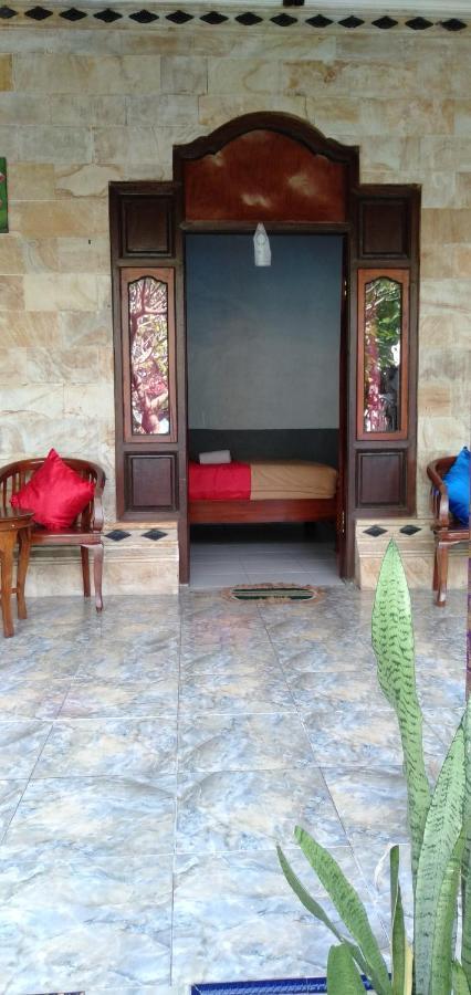 Kuwera Homestay Batununggul Εξωτερικό φωτογραφία
