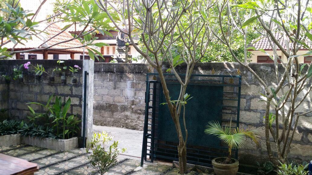 Kuwera Homestay Batununggul Εξωτερικό φωτογραφία